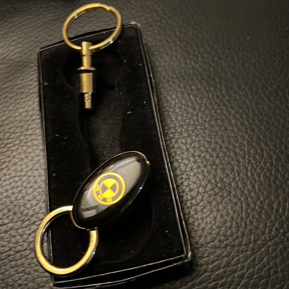 Lex Car Keychain Designz - Picture 3 of 3